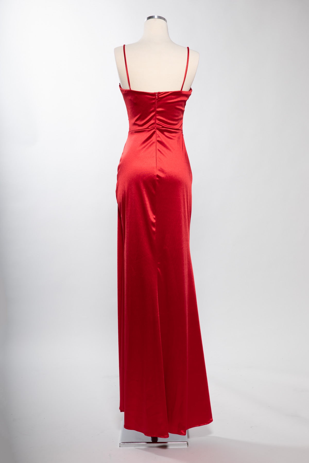 D601_RED_back