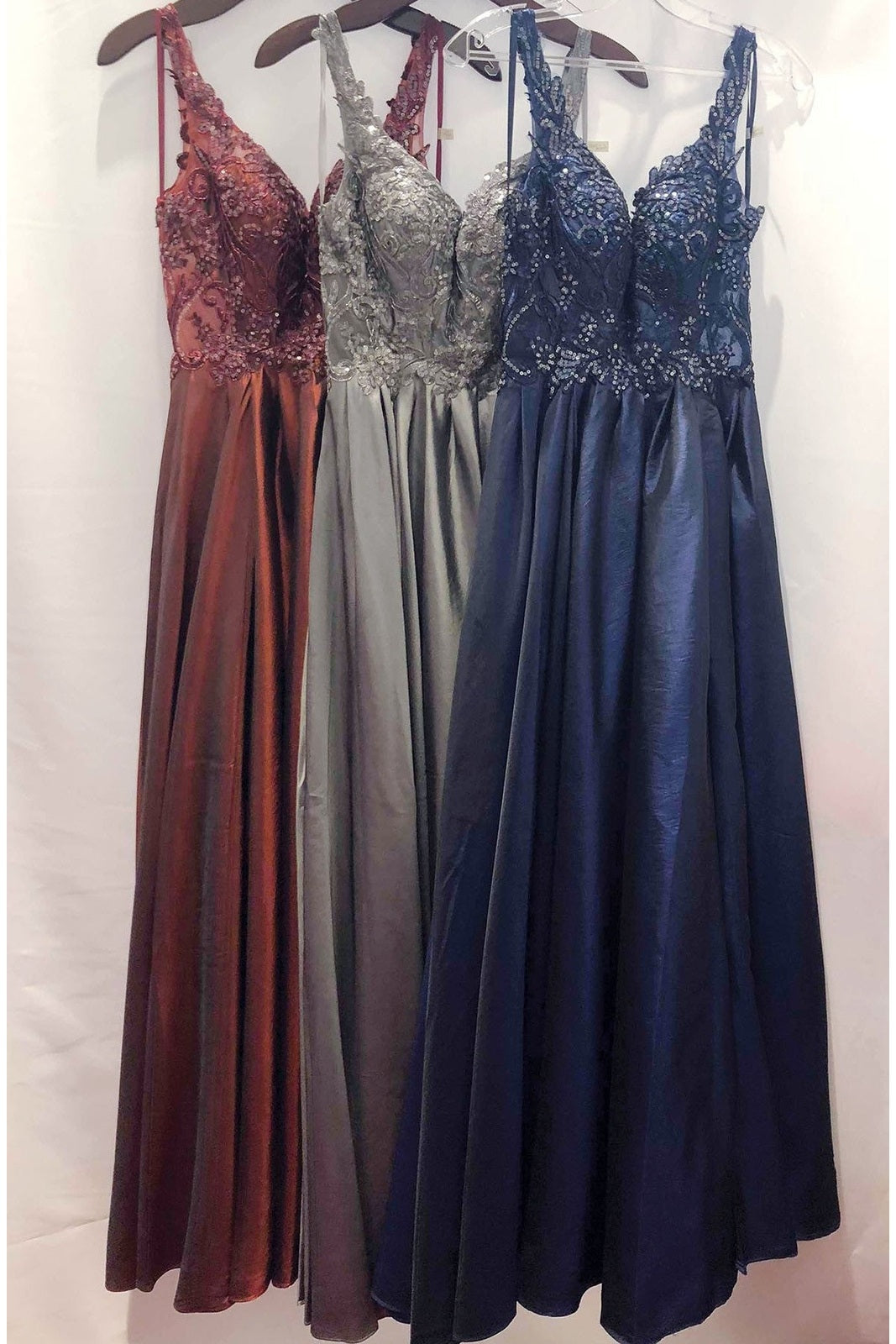 L2241_NAVY_front